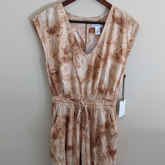 NWT Tie dye jumpsuit! - Picture 4 of 15